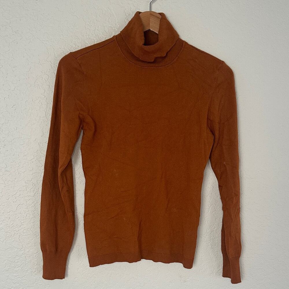 Antonio Melani Rust Pumpkin Turtleneck Sweater Fitted Stretchy Cozy Winter Large